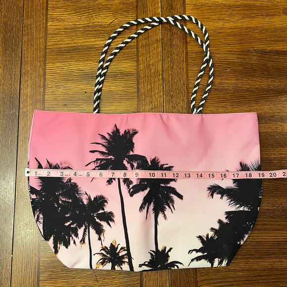 Avon Pink Palm Tree Tote Bag - Beachy & Stylish! - Picture 9 of 10